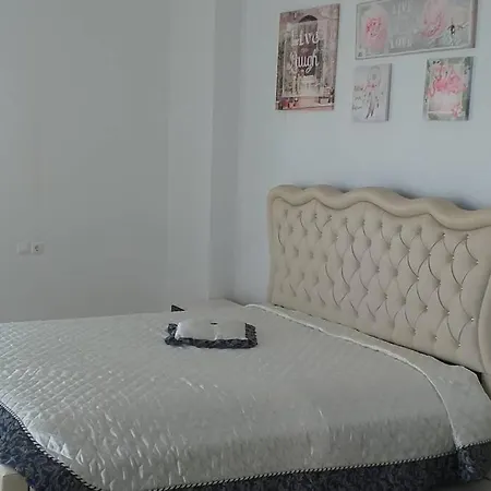 Gjinika Sarandë